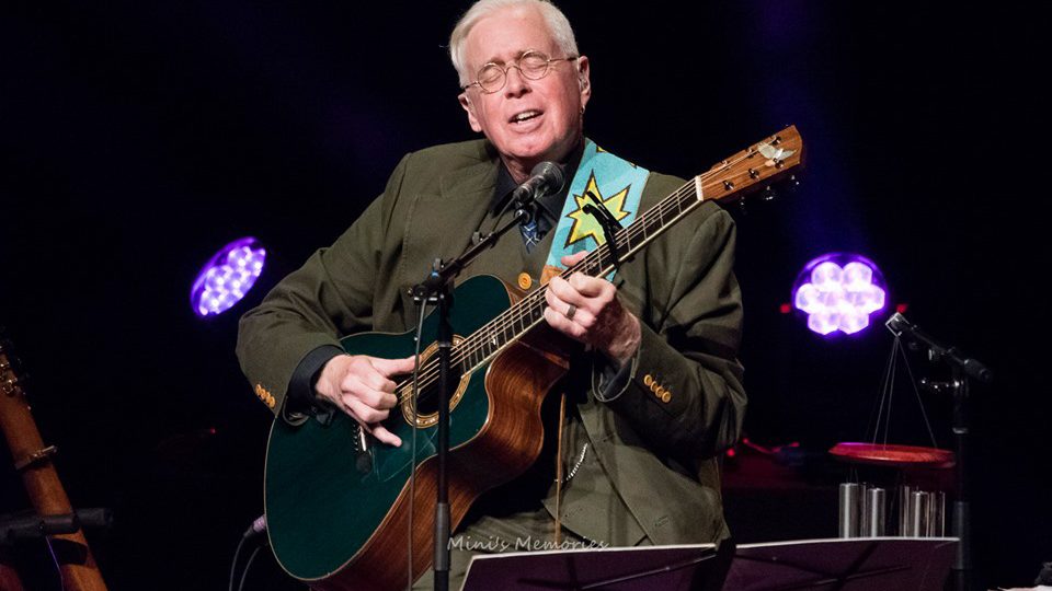 Bruce Cockburn - 21 October 2019 - FirstOntario St Catharines - photo Mini's Memories